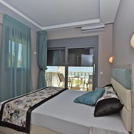 Greece Villas Beach Front Villa *