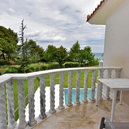 Greece Villas Beach Front Polychrono